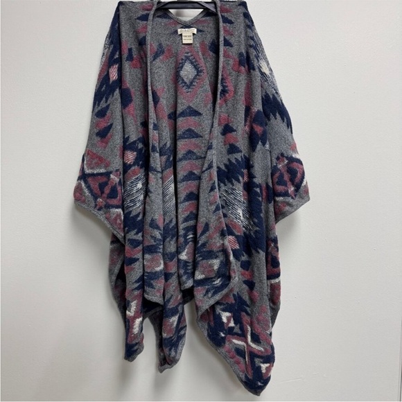 Lucky brand Aztec shawl sweater - Picture 1 of 4